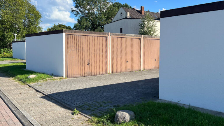 Ebertstraße 180-184