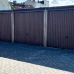 Mietgaragen mit Stahltoren