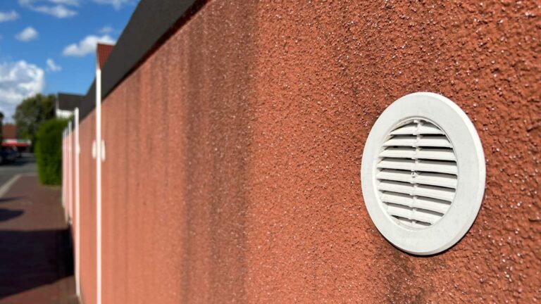 Garagenhof in der Jadelehstraße 6 in Wilhelmshaven