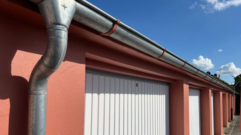 Garagenhof in der Jadelehstraße 6 in Wilhelmshaven