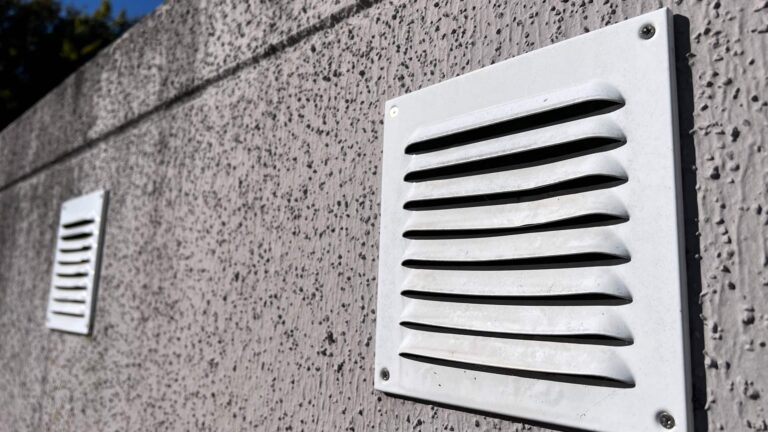 Garagenhof im Stadtteil Tonndeich in Wilhelmshaven