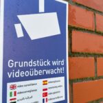Videoüberwachter Garagenhof